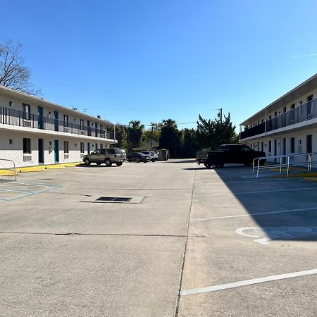 All-Suite Motel Edgewater  Exterior foto